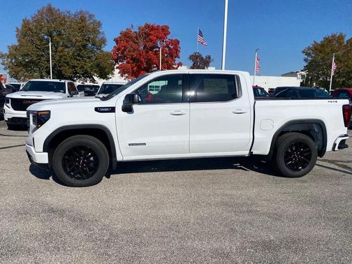 2025 GMC Sierra 1500 Elevation