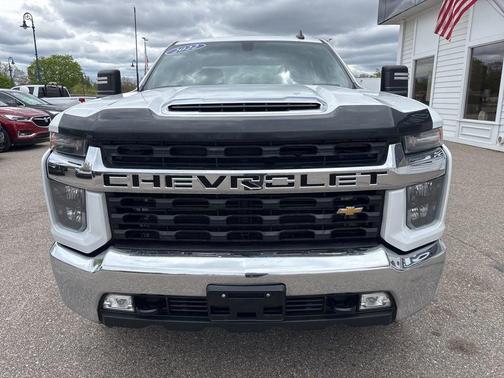 Summit White 2022 Chevrolet Silverado 2500 LT
