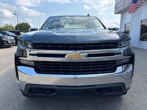 Shadow Gray Metallic 2019 Chevrolet Silverado 1500 LT