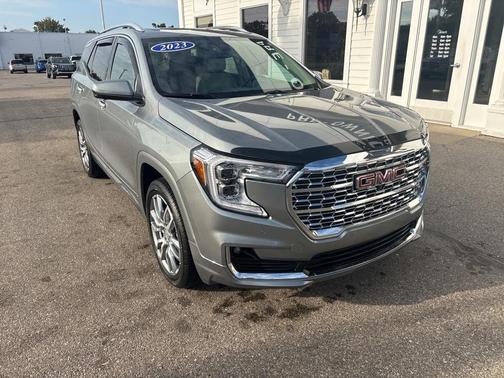 2023 GMC Terrain Denali