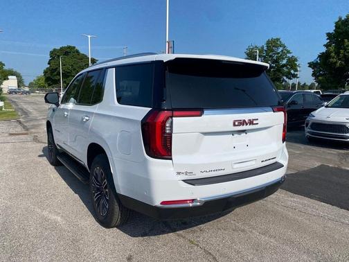 2025 GMC Yukon Elevation
