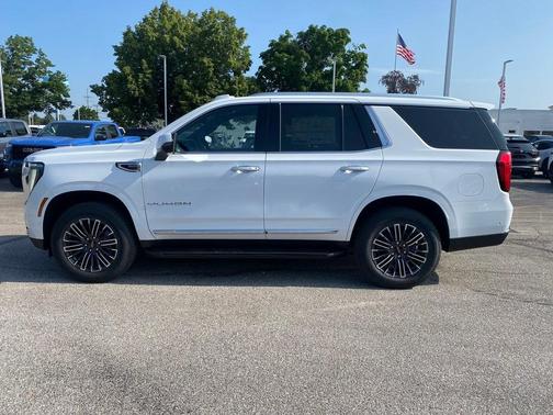 2025 GMC Yukon Elevation