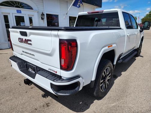 2023 GMC Sierra 2500 AT4