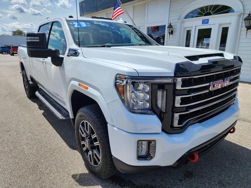 2023 GMC Sierra 2500 AT4