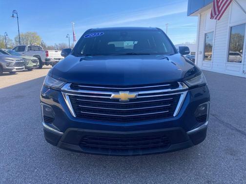 Northsky Blue Metallic 2023 Chevrolet Traverse LT Cloth