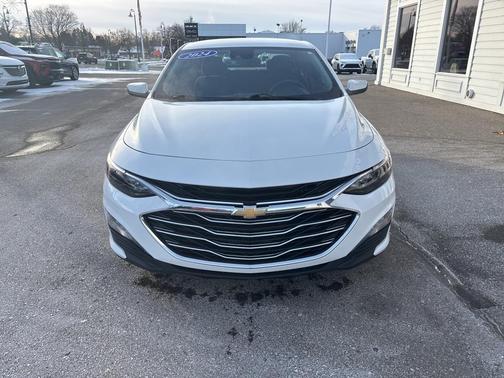 2024 Chevrolet Malibu LT