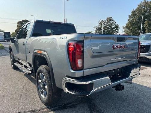 2026 GMC Sierra 2500 SLE