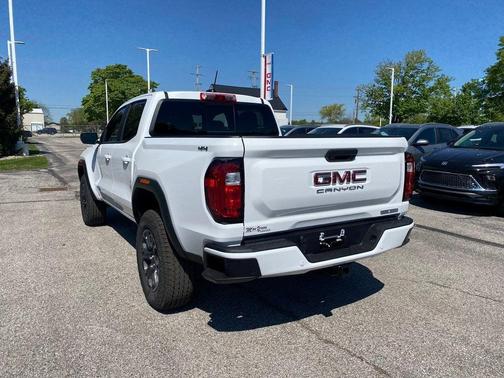 2025 GMC Canyon Elevation