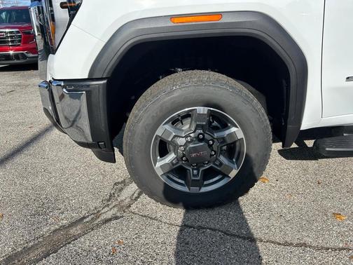 2026 GMC Sierra 2500 SLT