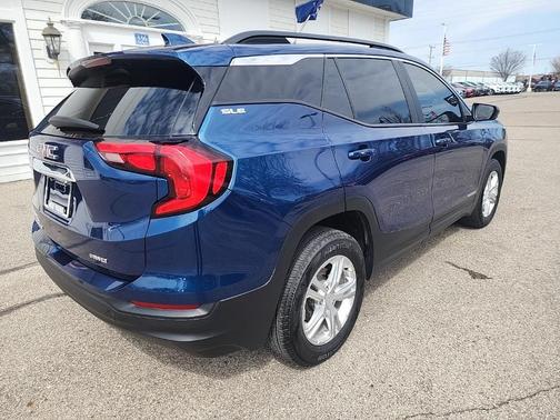2021 GMC Terrain SLE