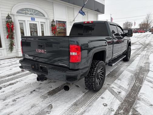 2018 GMC Sierra 2500 Denali