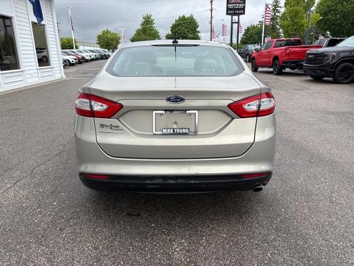 2015 Ford Fusion S