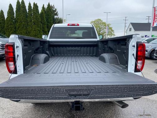 2025 GMC Sierra 2500 SLE