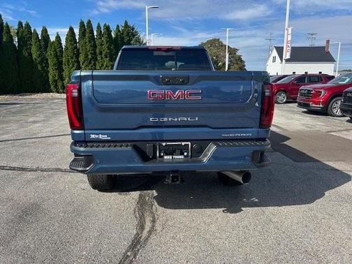 2025 GMC Sierra 2500 Denali