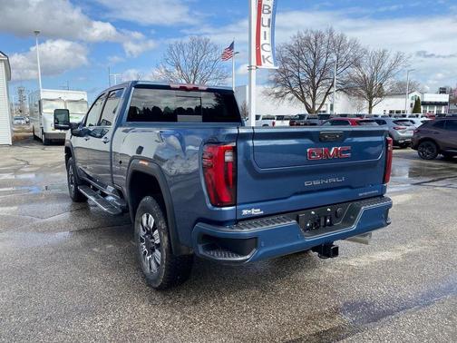 2025 GMC Sierra 2500 Denali