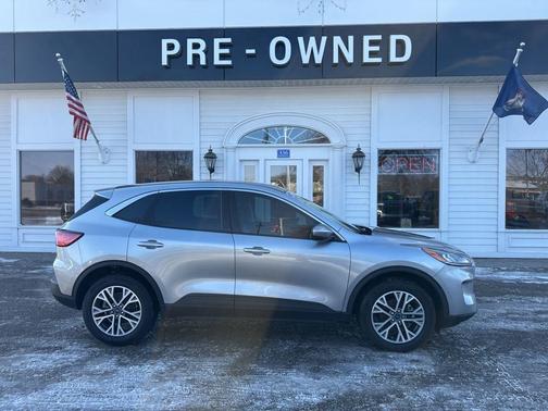 2022 Ford Escape SEL