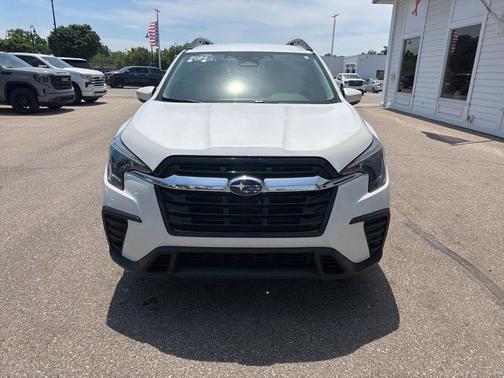 Crystal White Pearl 2024 Subaru Ascent Premium