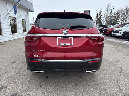 2024 Buick Enclave Essence