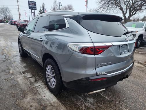 2024 Buick Enclave Essence