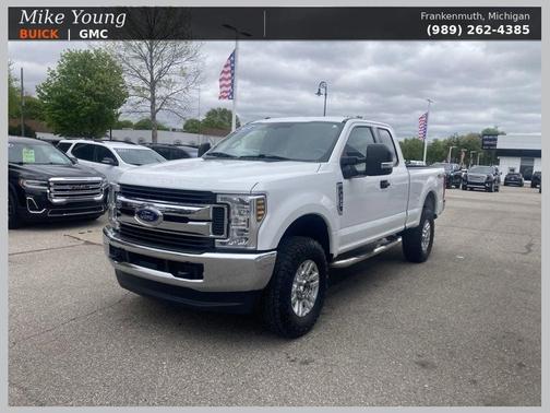 White 2019 Ford F-250 XL
