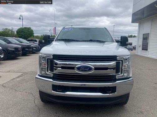 White 2019 Ford F-250 XL