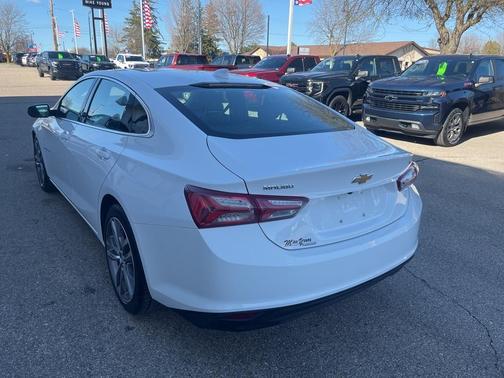 2023 Chevrolet Malibu 2LT