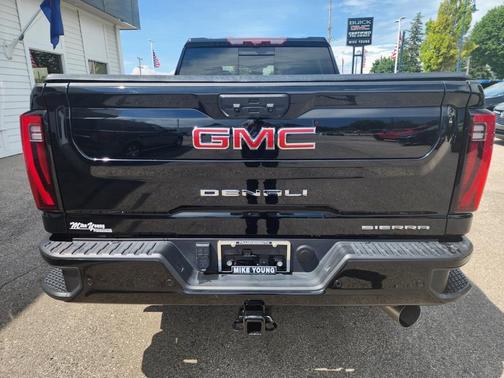 2024 GMC Sierra 2500 Denali