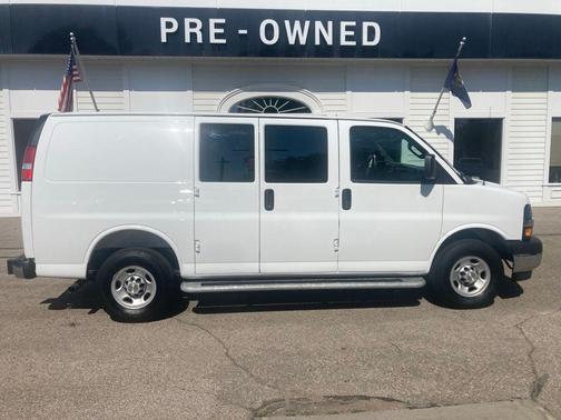 Summit White 2025 Chevrolet Express 2500 Work Van