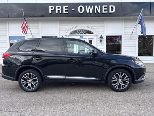2018 Mitsubishi Outlander ES