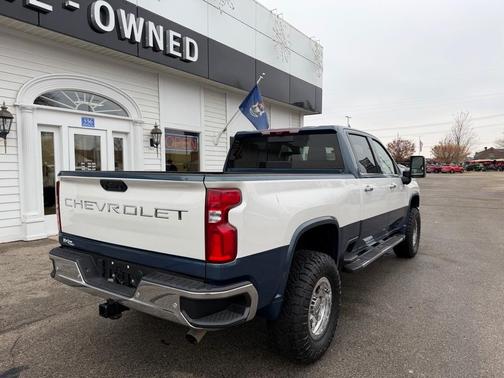 2024 Chevrolet Silverado 2500 LTZ