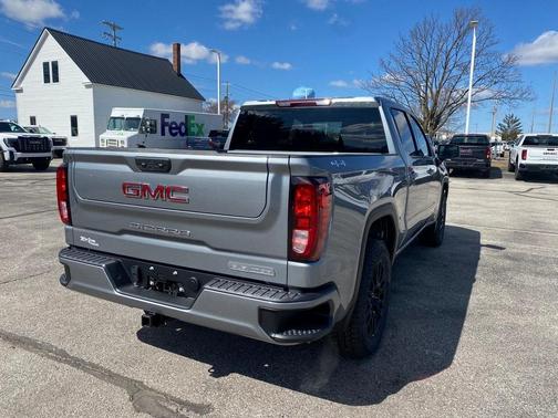 2025 GMC Sierra 1500 Elevation