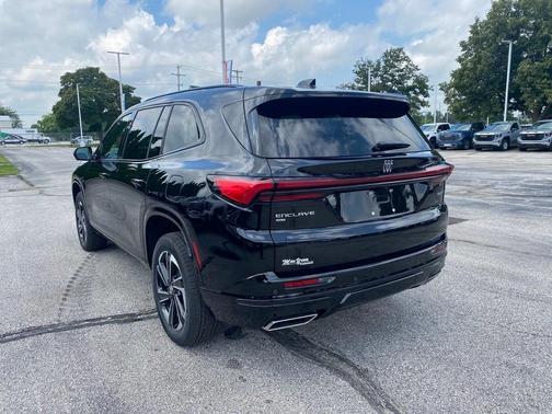 2025 Buick Enclave Sport Touring