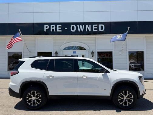 Summit White 2024 GMC Acadia AT4
