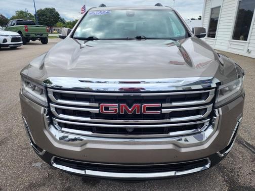 2022 GMC Acadia SLT