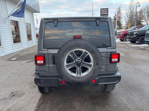 2022 Jeep Wrangler Unlimited Sahara