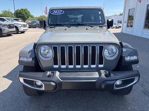 Gray 2022 Jeep Wrangler Unlimited Sahara