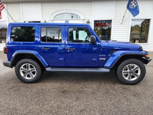 2020 Jeep Wrangler Unlimited Sahara