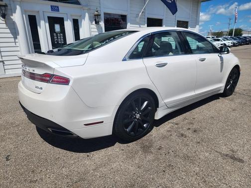 2014 Lincoln MKZ