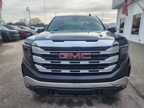 2023 GMC Sierra 1500 SLE