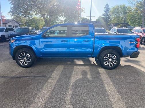 Glacier Blue Metallic 2023 Chevrolet Colorado Z71