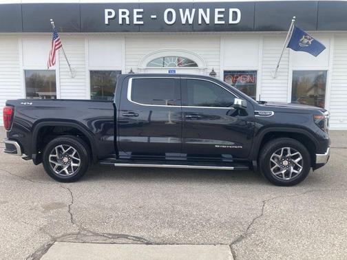 Titanium Rush Metallic 2023 GMC Sierra 1500 SLE