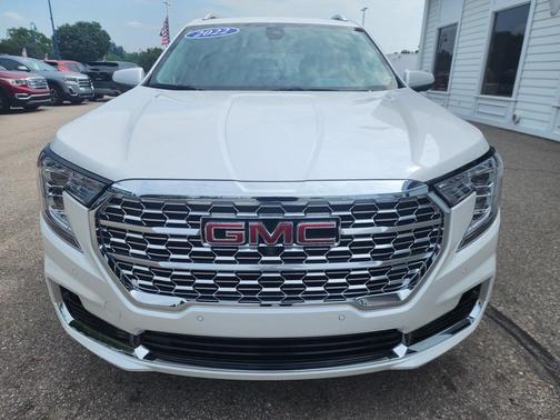 2022 GMC Terrain Denali