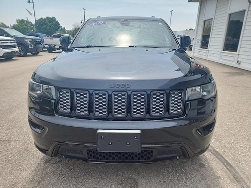 2021 Jeep Grand Cherokee Laredo X