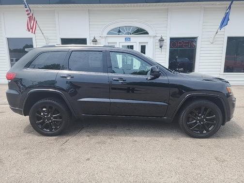 2021 Jeep Grand Cherokee Laredo X