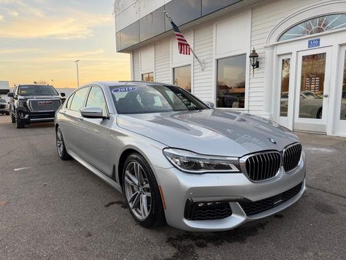 2019 BMW 750 i xDrive