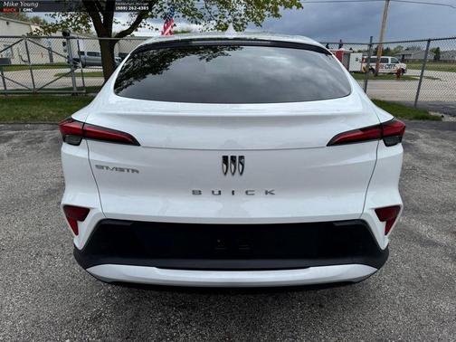 Summit White 2026 Buick Envista Preferred