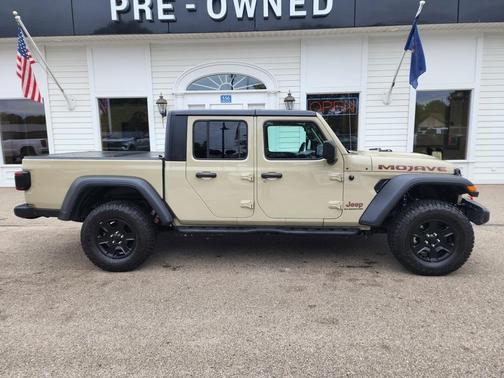 2022 Jeep Gladiator Mojave