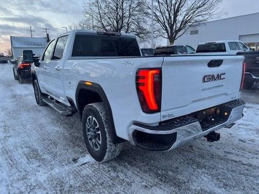 2026 GMC Sierra 2500 SLT