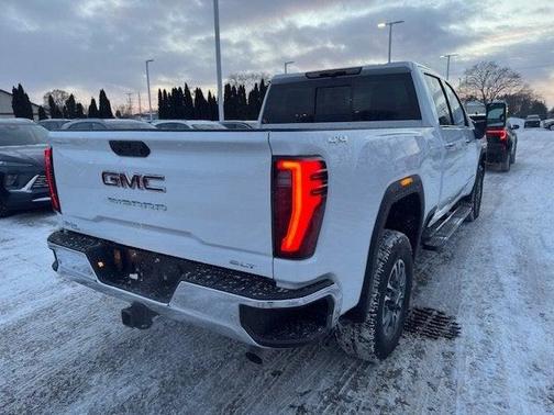 2026 GMC Sierra 2500 SLT