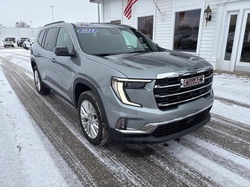 2024 GMC Acadia Elevation